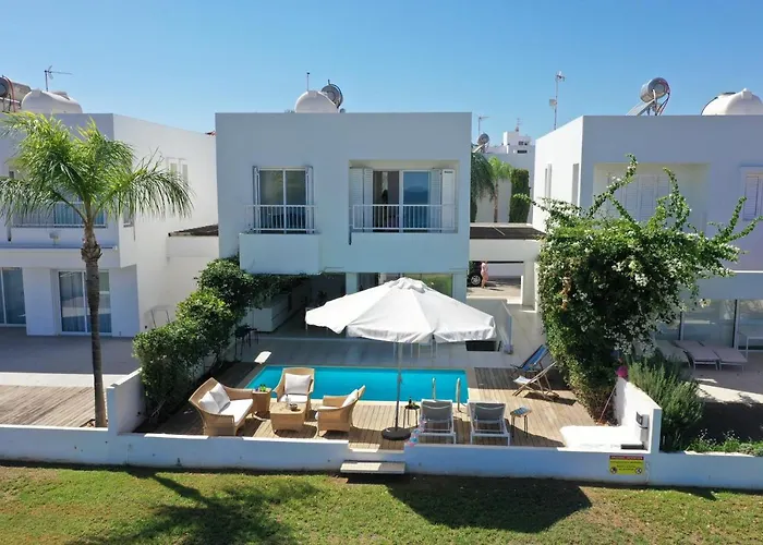 Jasmine Sea Front Villa